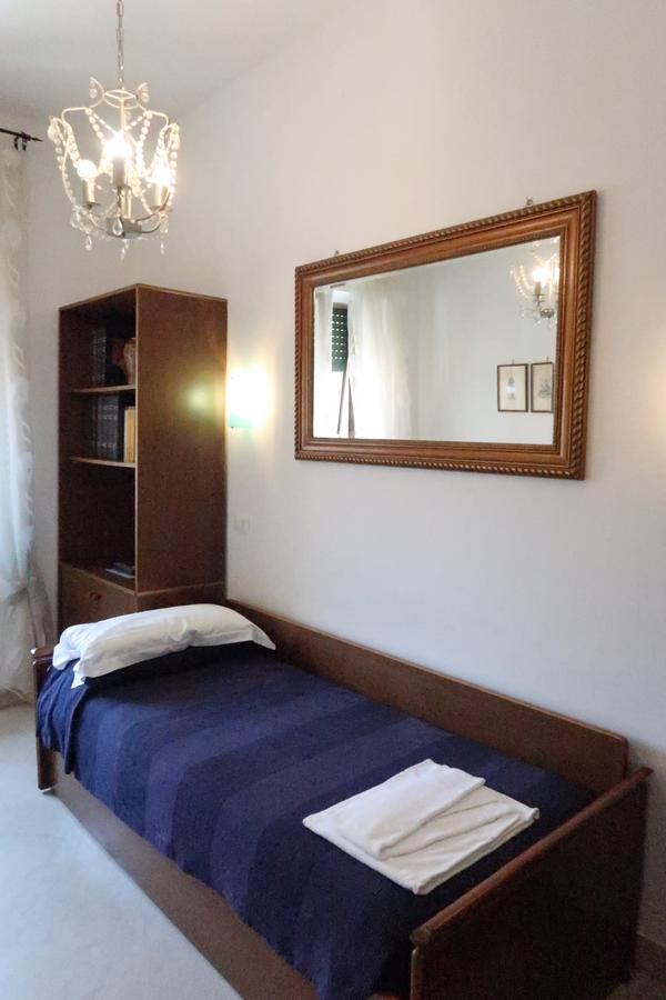 ローマ Casa Garbata Bed & Breakfast エクステリア 写真